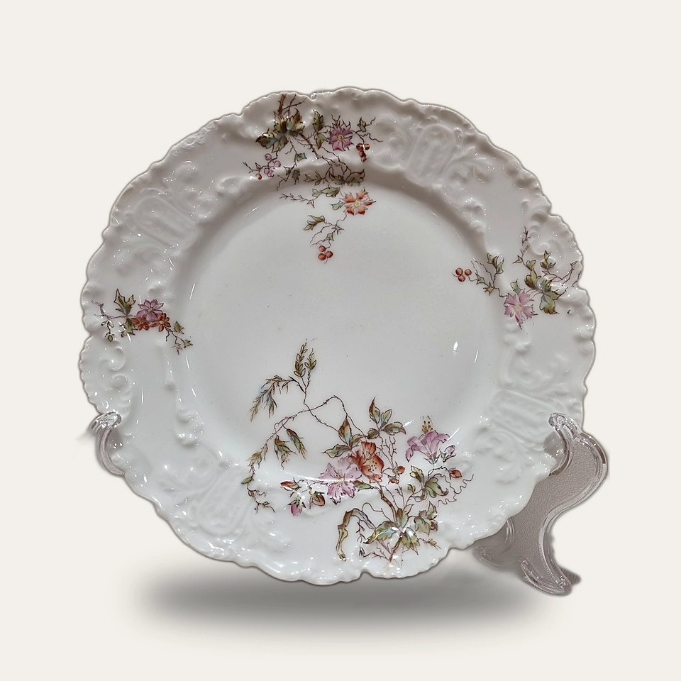 Assiette florale ancienne